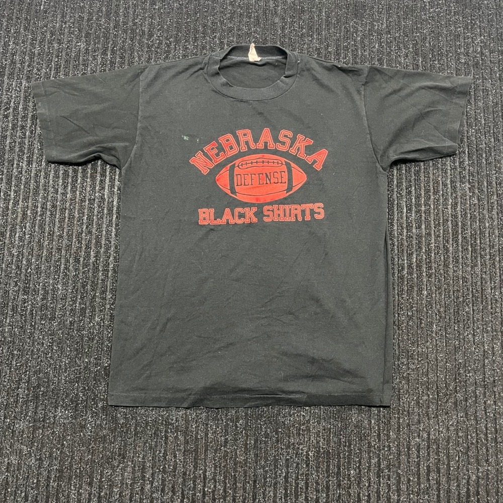 Vintage Nebraska Huskers Black Shirts T-Shirt Wolf & Sons XL Single Stitch USA